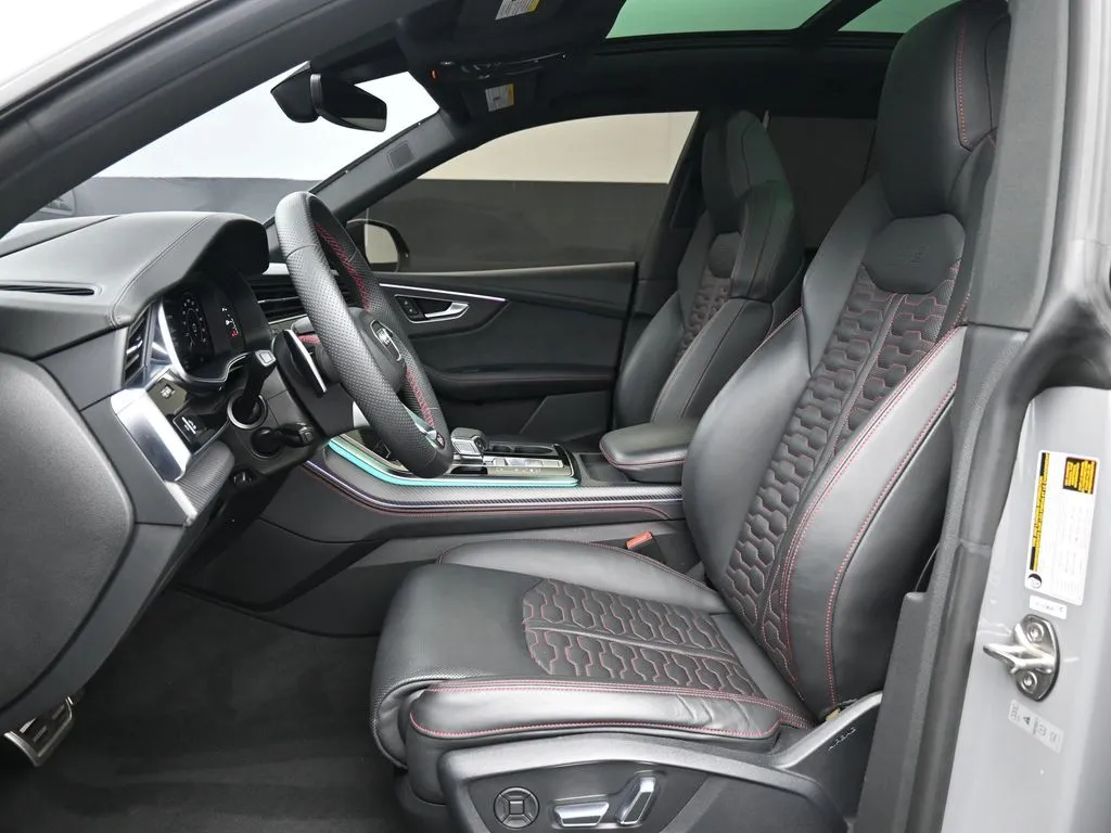 2024 Audi RS Q8 Base - Photo 10