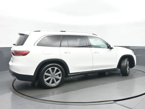 Another view of 2023 Mercedes-Benz GLS 450 for sale in Highland Park, IL at Gravity Autos Chicago