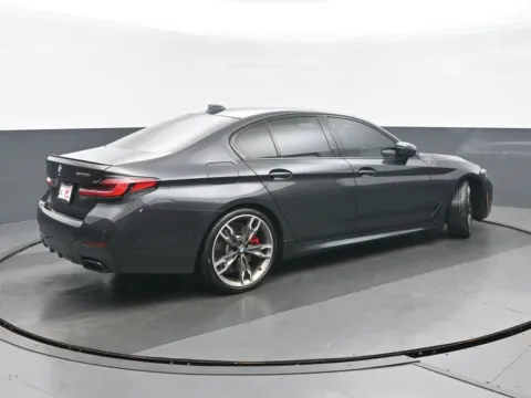 Another view of 2022 BMW 5 Series M550i xDrive for sale in Highland Park, IL at Gravity Autos Chicago