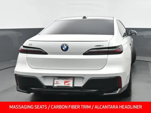 More photos of 2023 BMW i7 xDrive60 at Gravity Autos Chicago, IL