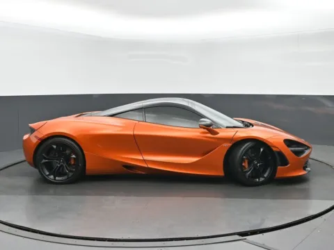 Photos of 2019 McLaren 720S Performance for sale in Highland Park, IL at Gravity Autos Chicago