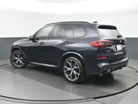 More photos of 2022 BMW X5 xDrive40i at Gravity Autos Chicago, IL