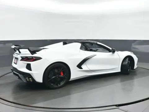 Another view of 2021 Chevrolet Corvette Stingray for sale in Highland Park, IL at Gravity Autos Chicago
