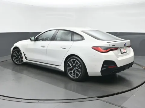 More photos of 2023 BMW 4 Series M440i xDrive at Gravity Autos Chicago, IL