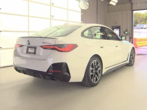 Photos of 2023 BMW 4 Series M440i xDrive for sale in Highland Park, IL at Gravity Autos Chicago