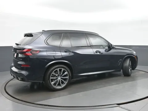 Another view of 2024 BMW X5 xDrive40i for sale in Highland Park, IL at Gravity Autos Chicago