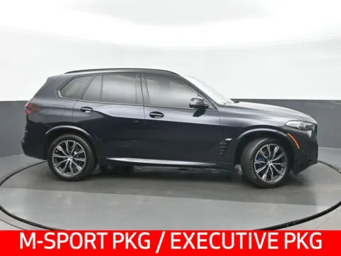 Photos of 2024 BMW X5 xDrive40i for sale in Highland Park, IL at Gravity Autos Chicago