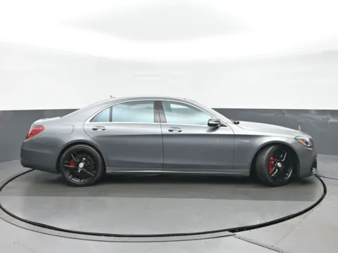 Photos of 2020 Mercedes-Benz S-Class S 63 AMG for sale in Highland Park, IL at Gravity Autos Chicago