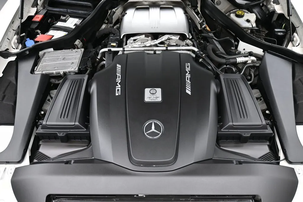2017 Mercedes-Benz AMG GT Base - Photo 22