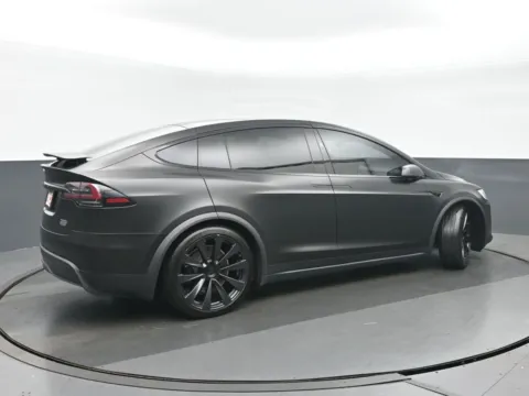 Another view of 2022 Tesla Model X Plaid for sale in Highland Park, IL at Gravity Autos Chicago
