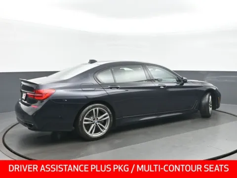 Another view of 2019 BMW 7 Series 750i xDrive for sale in Highland Park, IL at Gravity Autos Chicago