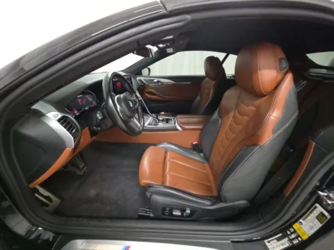 More photos of 2023 BMW 8 Series M850i xDrive at Gravity Autos Chicago, IL