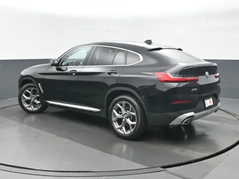 More photos of 2023 BMW X4 xDrive30i at Gravity Autos Chicago, IL