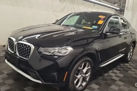 More photos of 2023 BMW X4 xDrive30i at Gravity Autos Chicago, IL