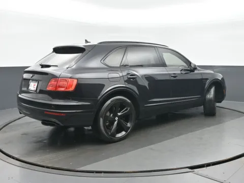 Another view of 2019 Bentley Bentayga V8 for sale in Highland Park, IL at Gravity Autos Chicago