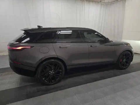 Photos of 2024 Land Rover Range Rover Velar Dynamic SE for sale in Highland Park, IL at Gravity Autos Chicago
