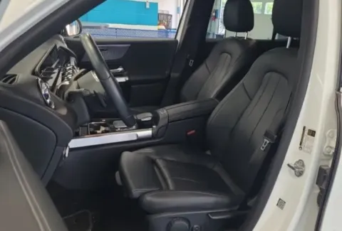 More photos of 2022 Mercedes-Benz EQB 300 at Gravity Autos Chicago, IL