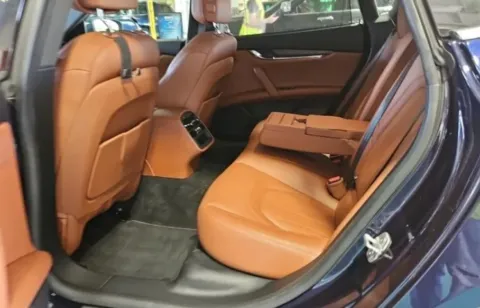 More photos of 2018 Maserati Quattroporte S Q4 at Gravity Autos Chicago, IL