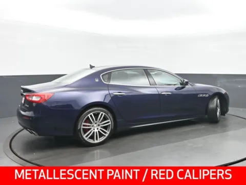 Another view of 2018 Maserati Quattroporte S Q4 for sale in Highland Park, IL at Gravity Autos Chicago