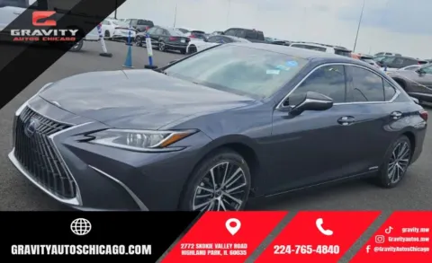 Gray 2022 Lexus ES 300h for sale in Highland Park, IL