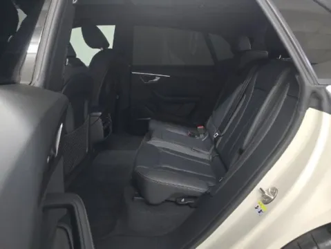 More photos of 2023 Audi Q8 55 Premium Plus at Gravity Autos Chicago, IL