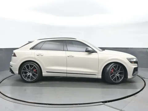 Photos of 2023 Audi Q8 55 Premium Plus for sale in Highland Park, IL at Gravity Autos Chicago
