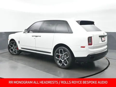 More photos of 2021 Rolls-Royce Cullinan Black Badge at Gravity Autos Chicago, IL