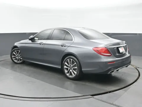 More photos of 2020 Mercedes-Benz E-Class E 450 at Gravity Autos Chicago, IL