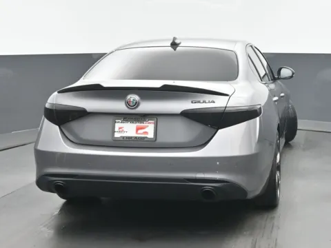 More photos of 2019 Alfa Romeo Giulia at Gravity Autos Chicago, IL