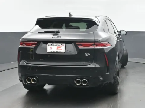 More photos of 2022 Jaguar F-PACE SVR at Gravity Autos Chicago, IL