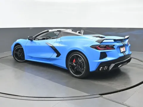 More photos of 2022 Chevrolet Corvette Stingray at Gravity Autos Chicago, IL