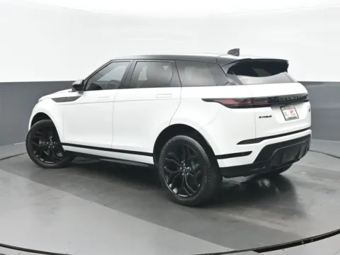 More photos of 2023 Land Rover Range Rover Evoque Dynamic at Gravity Autos Chicago, IL