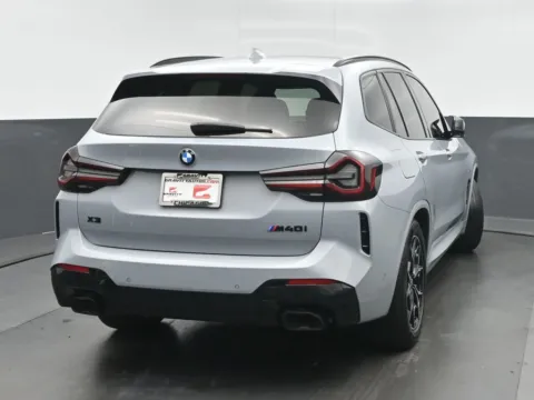 More photos of 2022 BMW X3 M40i at Gravity Autos Chicago, IL