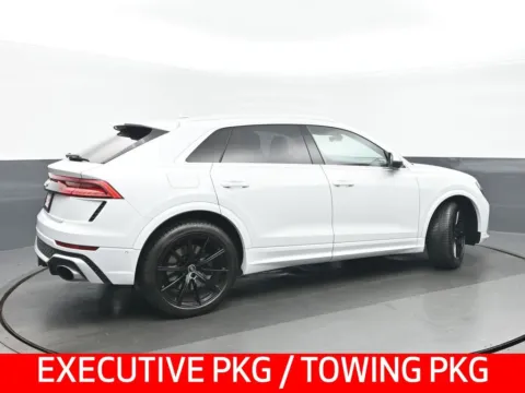 Another view of 2021 Audi RS Q8 4.0T for sale in Highland Park, IL at Gravity Autos Chicago