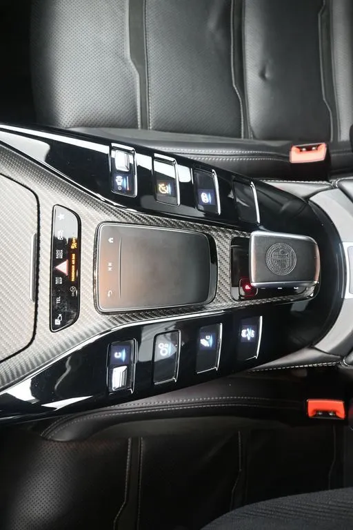 2021 Mercedes-Benz AMG GT 4-Door Coupe 63 S - Photo 19