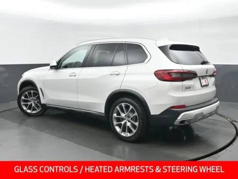 More photos of 2019 BMW X5 xDrive40i at Gravity Autos Chicago, IL