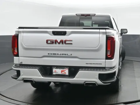 More photos of 2023 GMC Sierra 1500 Denali at Gravity Autos Chicago, IL
