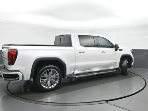 Another view of 2023 GMC Sierra 1500 Denali for sale in Highland Park, IL at Gravity Autos Chicago