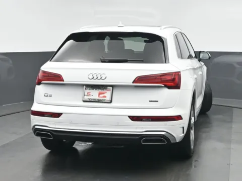 More photos of 2023 Audi Q5 45 S line Premium Plus at Gravity Autos Chicago, IL