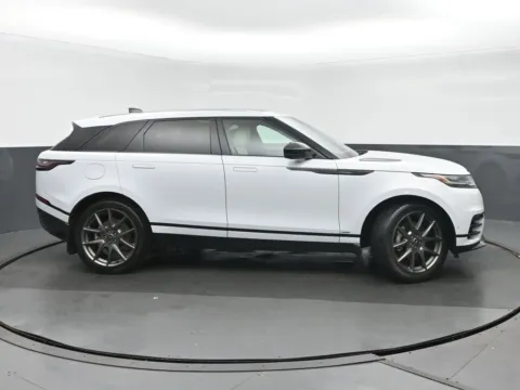 Photos of 2021 Land Rover Range Rover Velar P250 R-Dynamic S for sale in Highland Park, IL at Gravity Autos Chicago