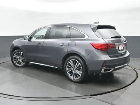 More photos of 2019 Acura MDX 3.5L Technology Package at Gravity Autos Chicago, IL