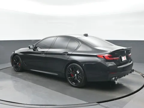 More photos of 2021 BMW 5 Series M550i xDrive at Gravity Autos Chicago, IL