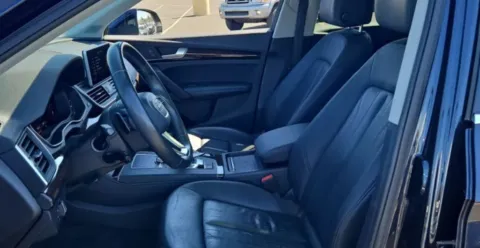 More photos of 2019 Audi Q5 2.0T Premium Plus at Gravity Autos Chicago, IL