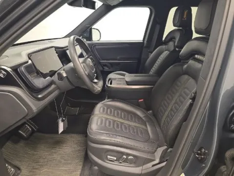 More photos of 2024 Rivian R1T Adventure at Gravity Autos Chicago, IL