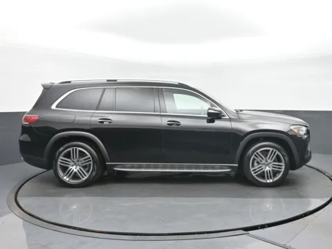 Photos of 2021 Mercedes-Benz GLS 450 for sale in Highland Park, IL at Gravity Autos Chicago