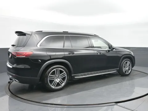 Another view of 2021 Mercedes-Benz GLS 450 for sale in Highland Park, IL at Gravity Autos Chicago