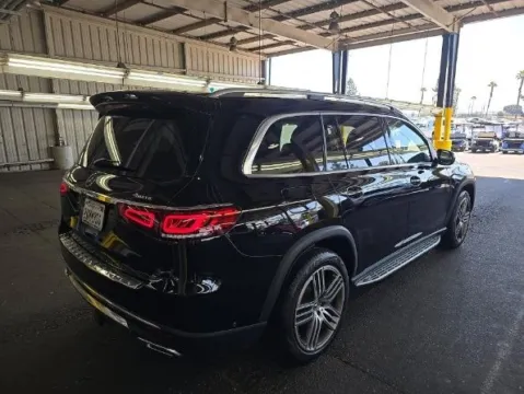 Photos of 2021 Mercedes-Benz GLS 450 for sale in Highland Park, IL at Gravity Autos Chicago