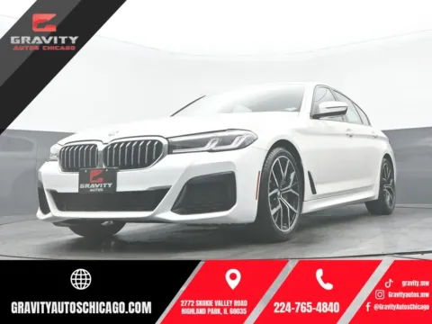 White 2023 BMW 5 Series 530i xDrive for sale in Highland Park, IL
