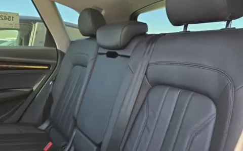More photos of 2018 Audi Q5 2.0T Premium at Gravity Autos Chicago, IL