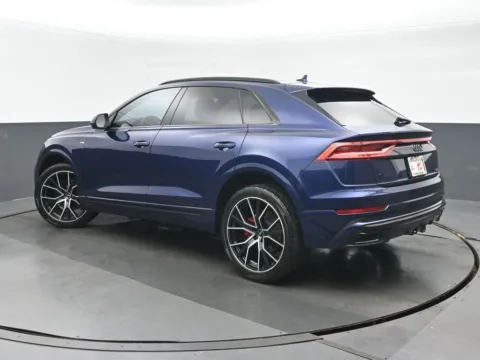 More photos of 2021 Audi Q8 55 Premium Plus at Gravity Autos Chicago, IL